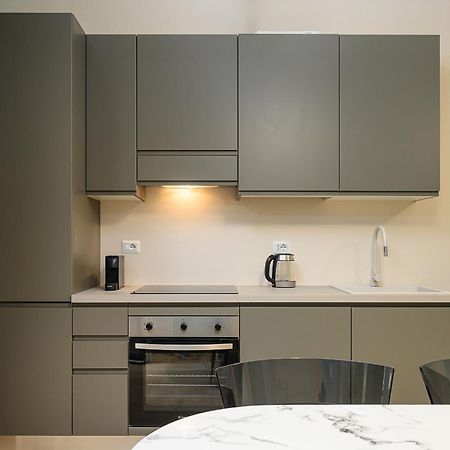 Suites In Porta Garibaldi & Chinatown - City Center Well Connected ミラノ エクステリア 写真